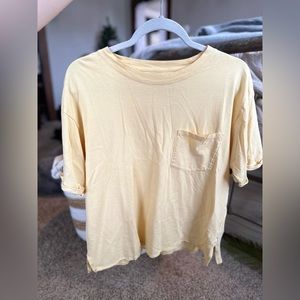 American eagle basic yellow tee